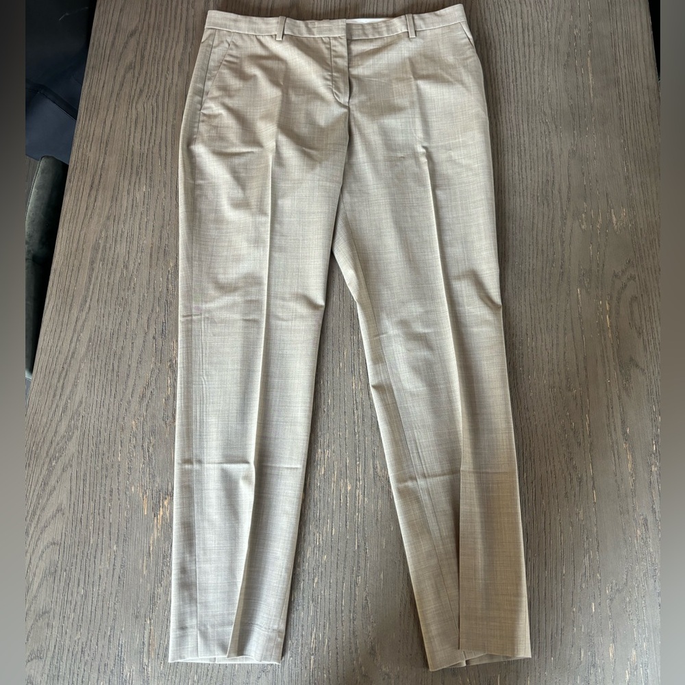 Theory skinny trousers in a size 12